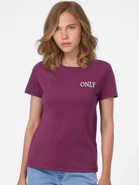 only wine regular fit t-shirt