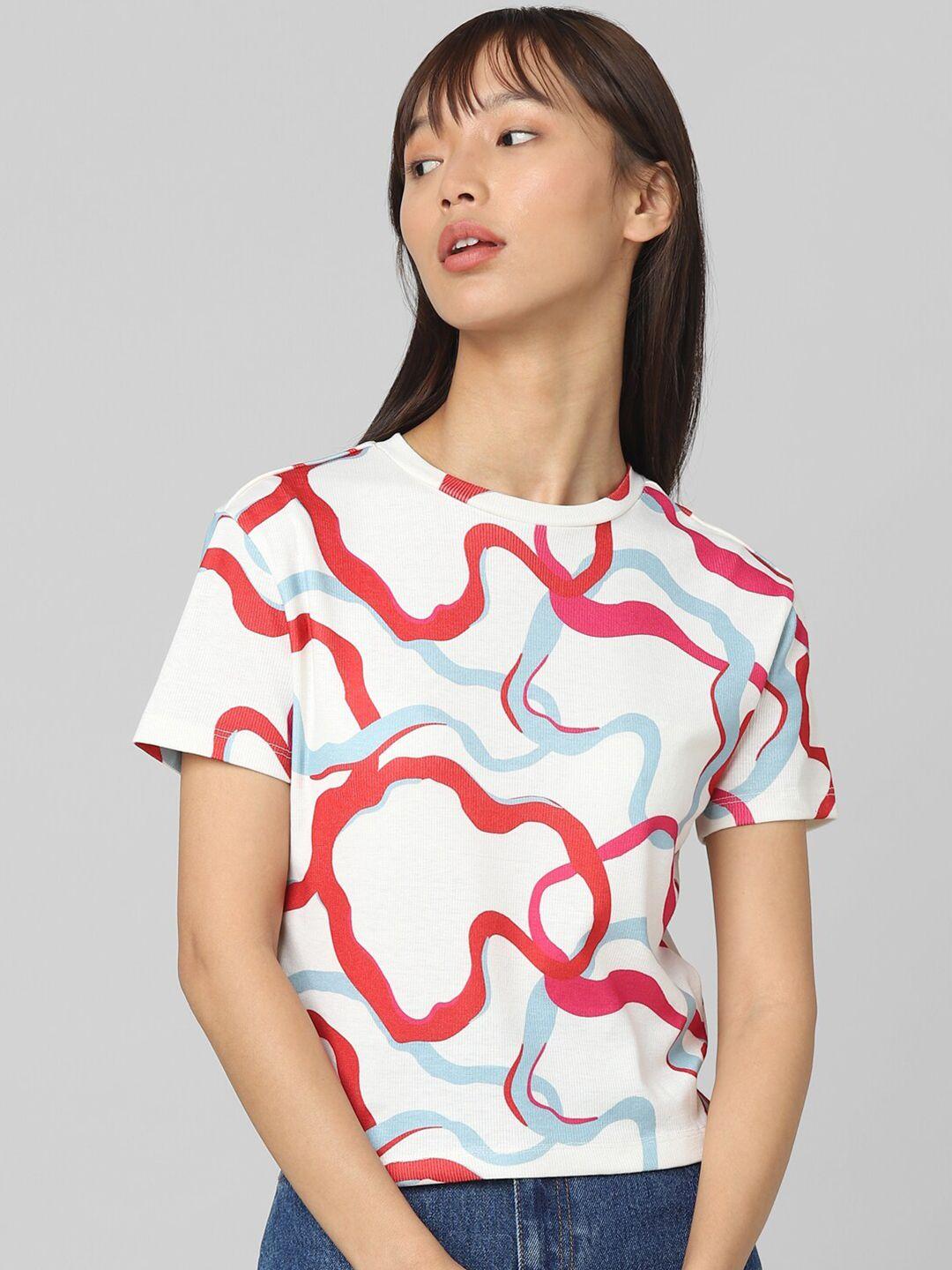 only women abstract printed crop t-shirt