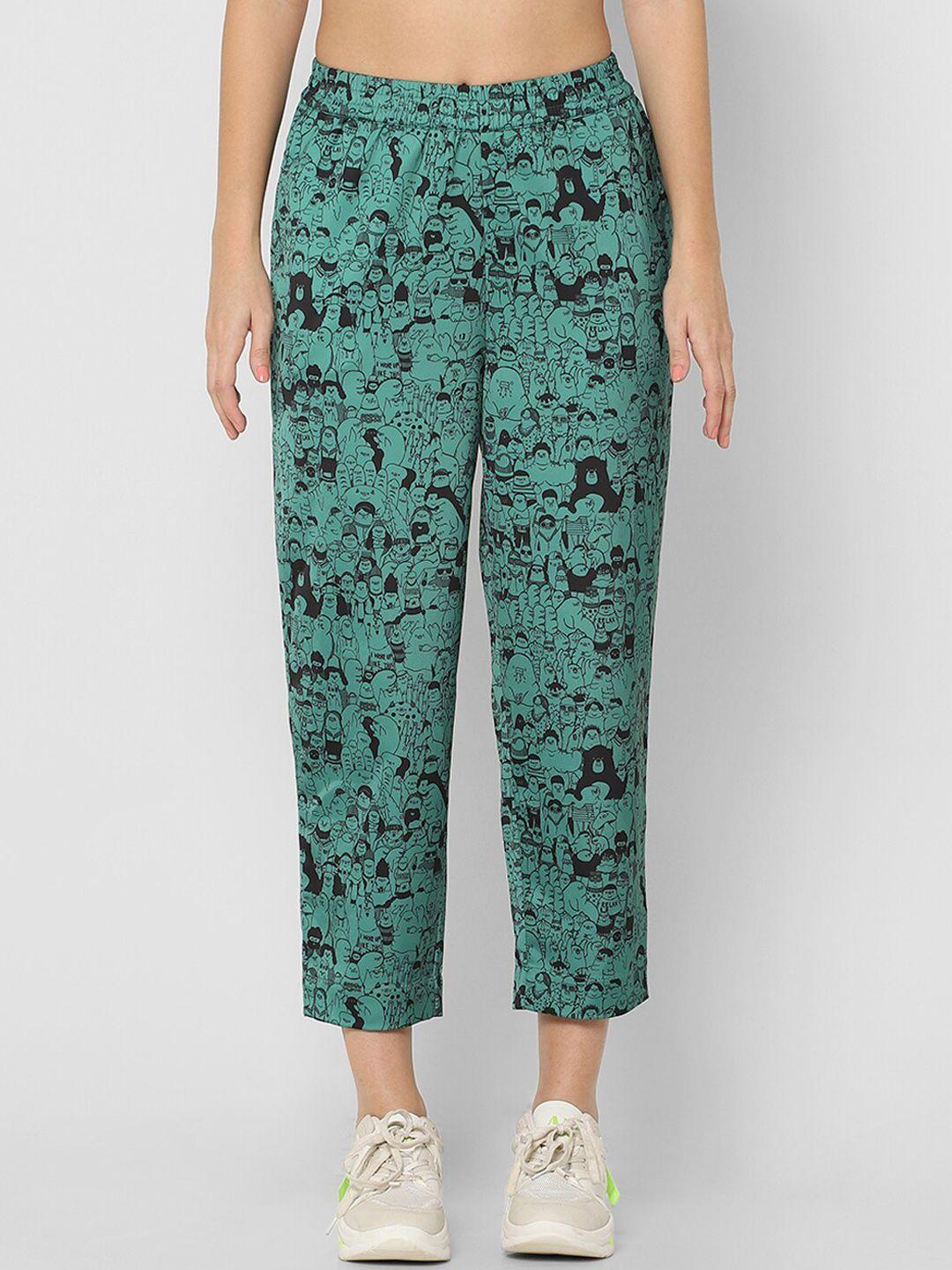 only women green printed cigerette trousers