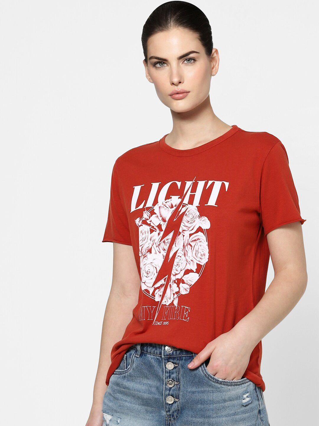 only women red & white typography printed t-shirt