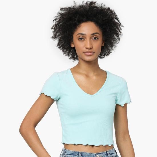 only women solid v-neck crop top