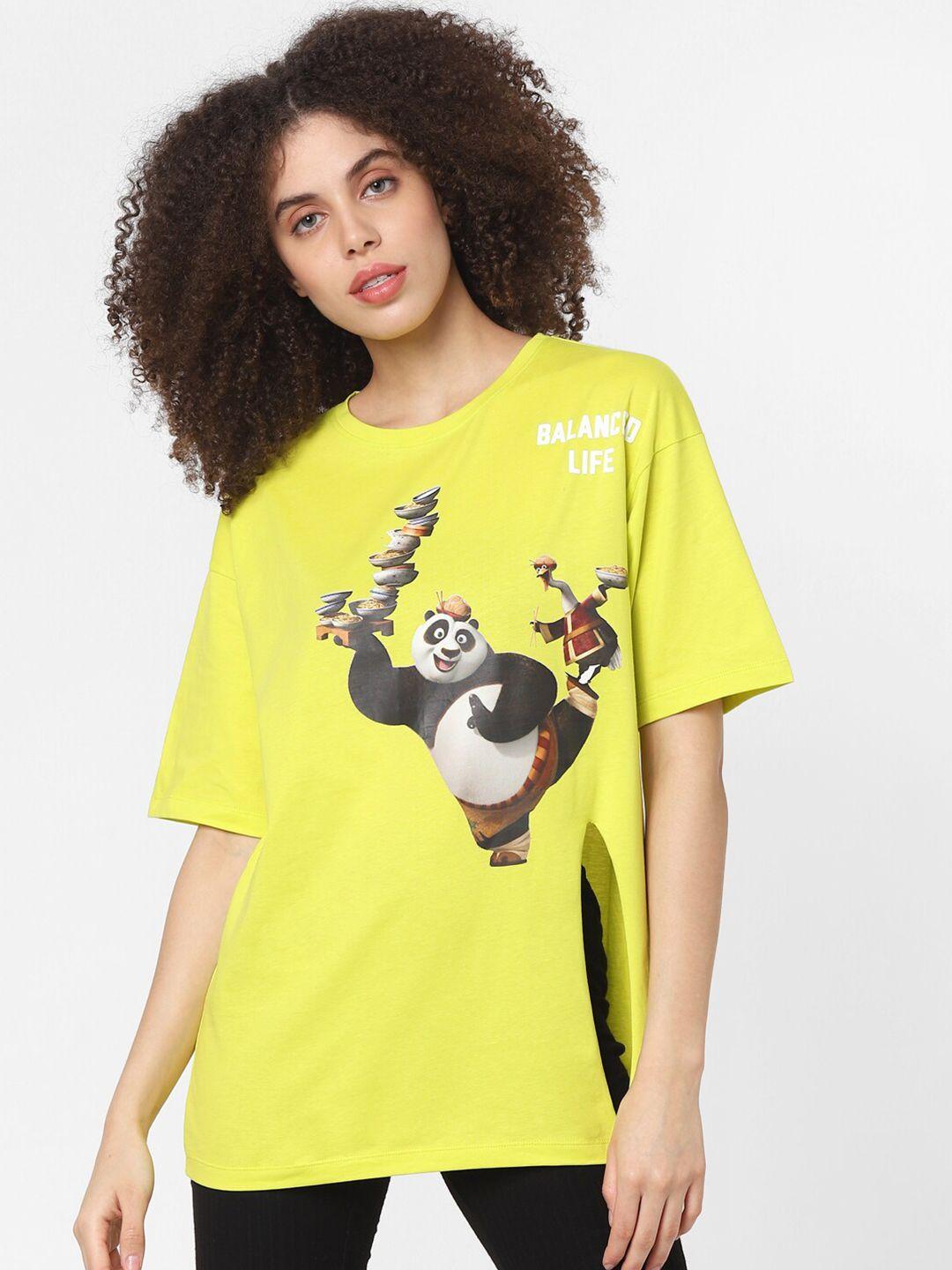 only women yellow kung fu panda printed side slit loose t-shirt
