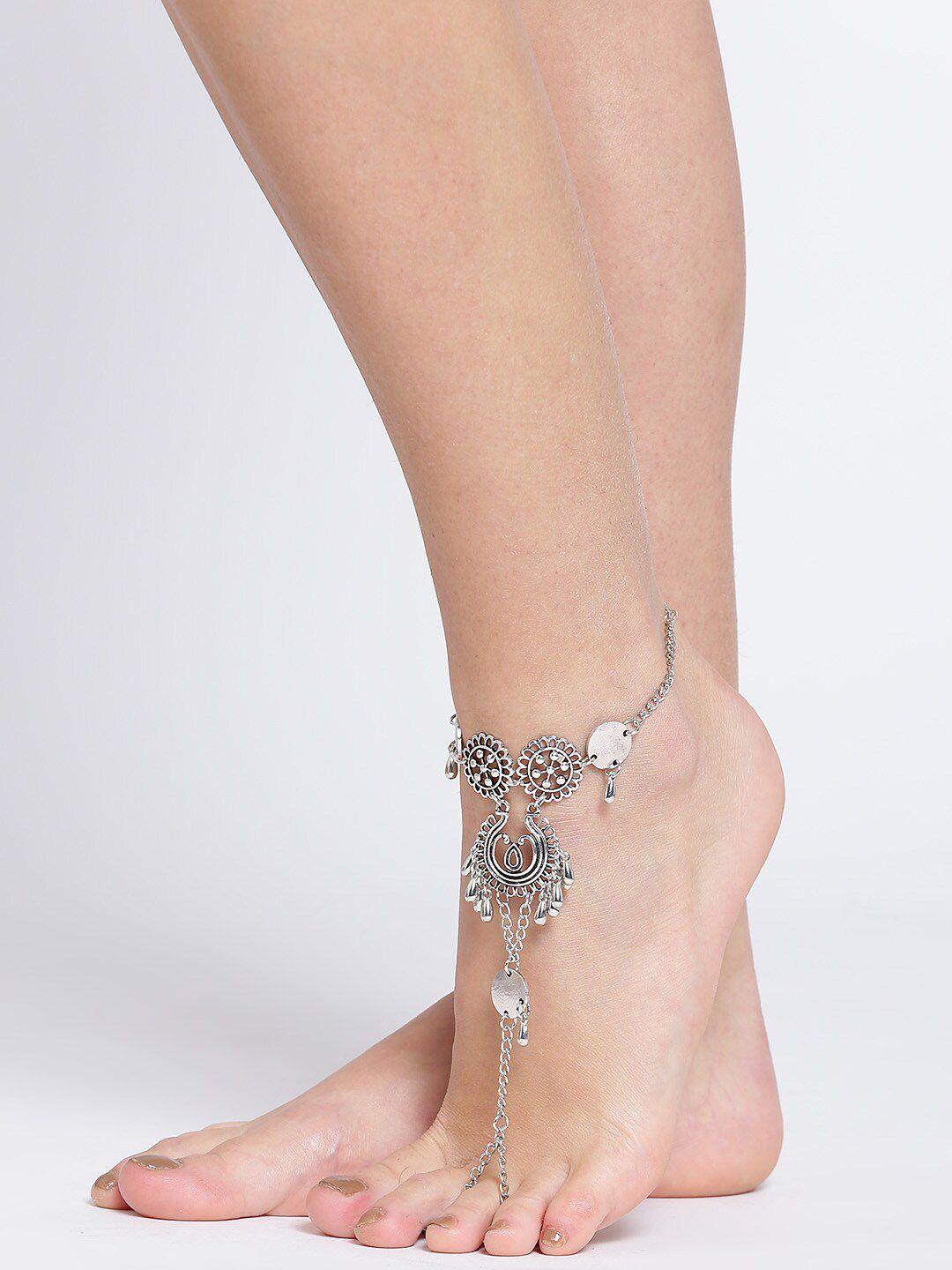 oomph silver-toned bohemian toe-ring anklet