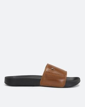 open-toe sliders with metal logo accent