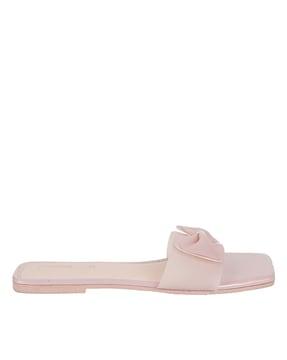 open-toe slip-on sandals with bow accent