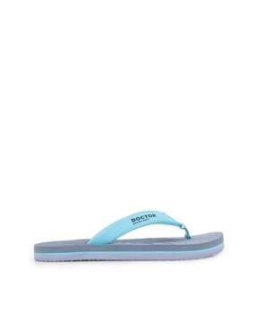 open-toe t-strap flip-flops