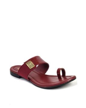 open-toe toe-ring flat sandals