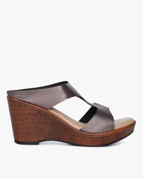 open-toe wedges with textured outsole