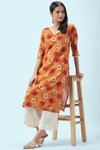 orange floral print casual v neck 3/4th sleeves calf-length women regular fit kurta