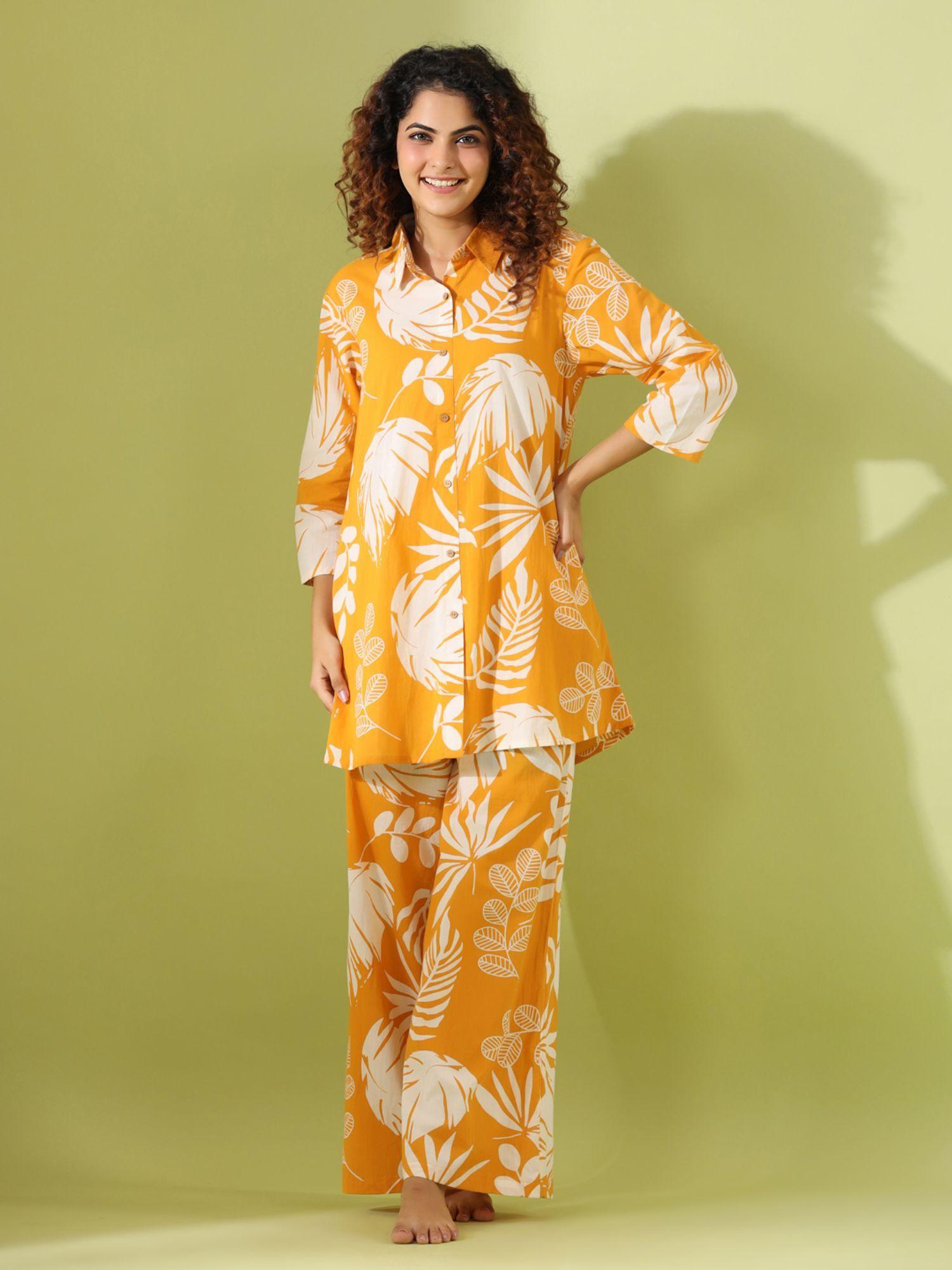 orange color printed women pure cotton shirt & pyjama night suit (set of 2)