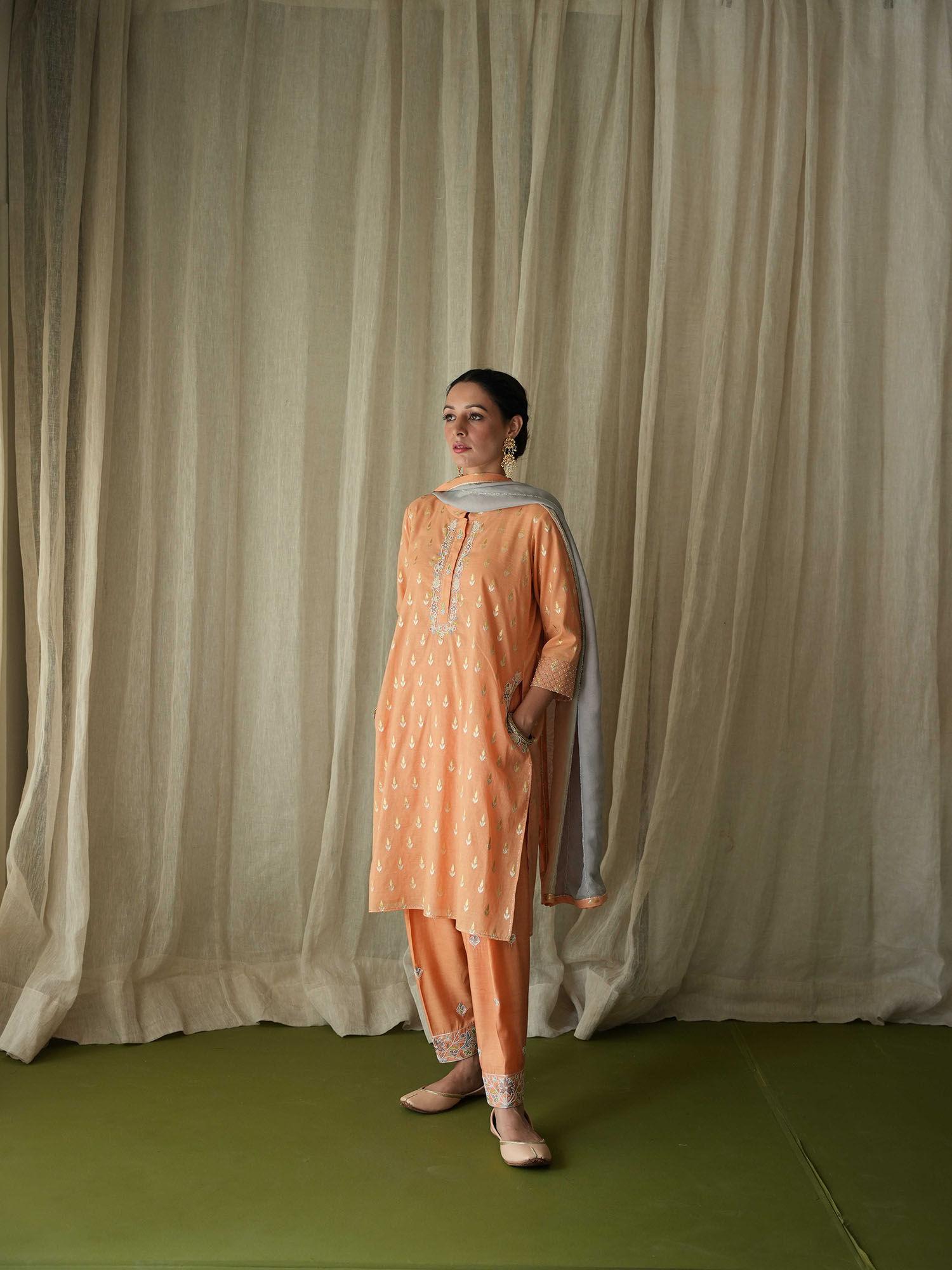 orange pearl and resham embroidered kurta (set of 3)