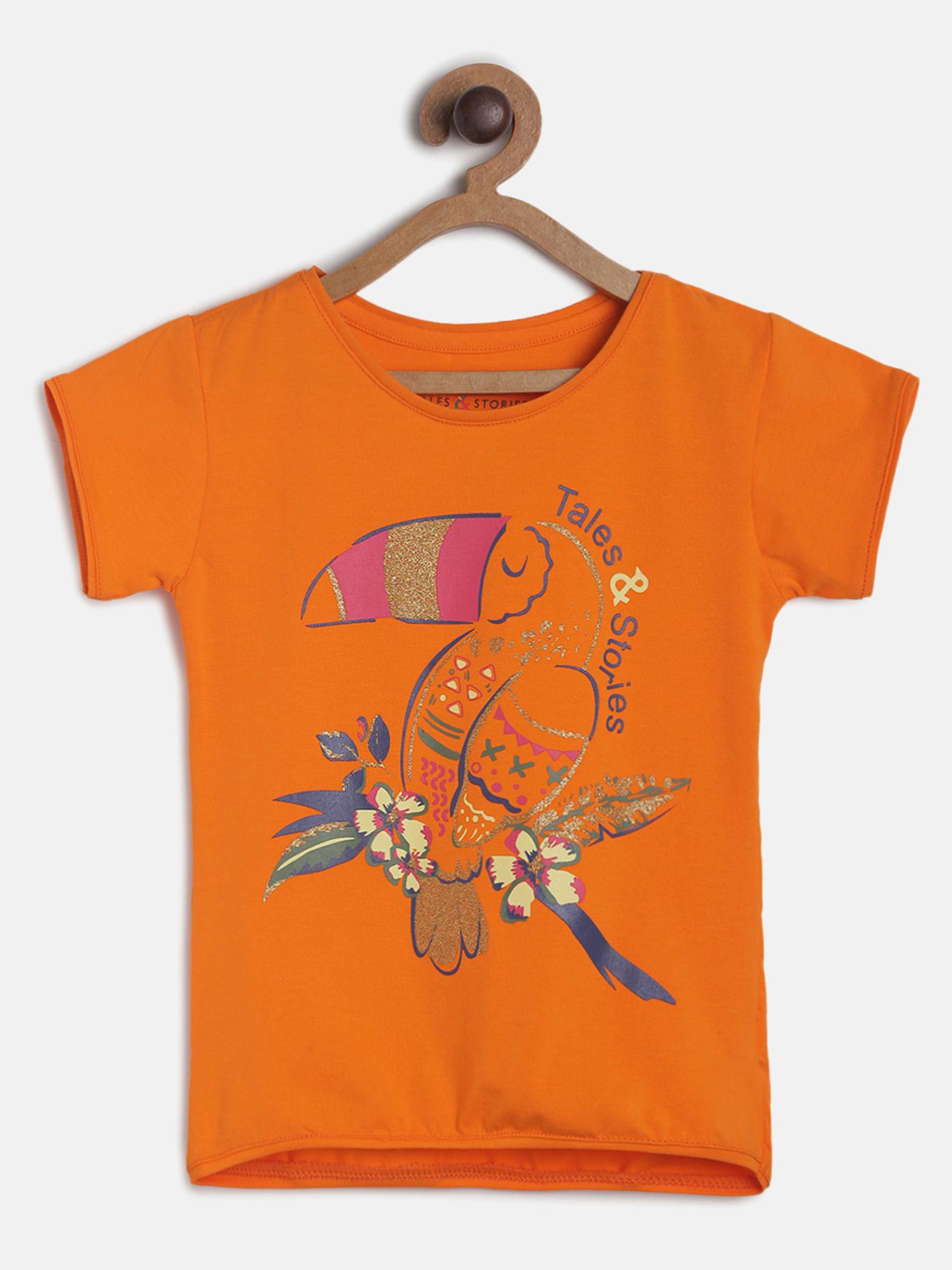 orange printed t-shirt