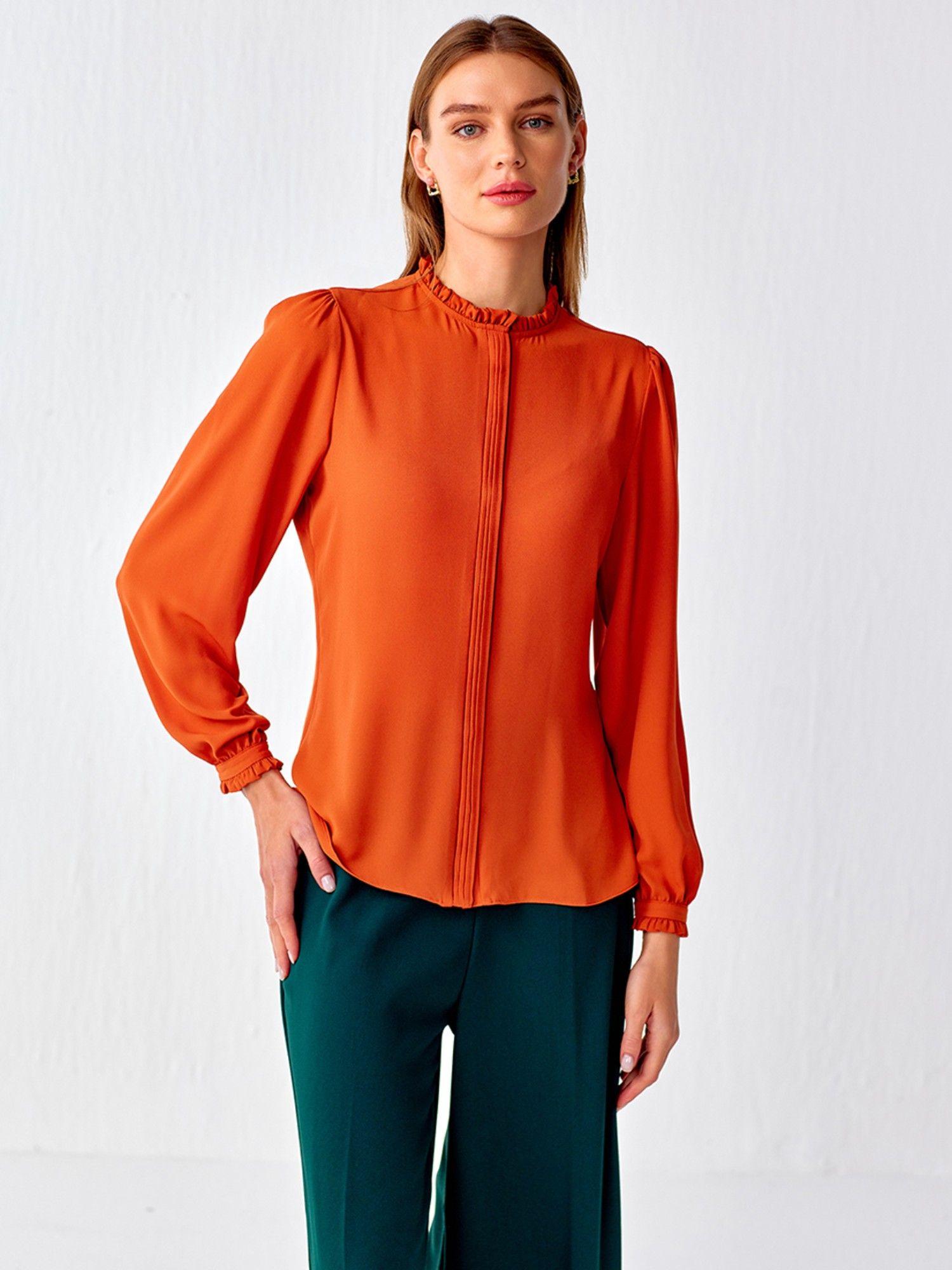 orange round neck shirt