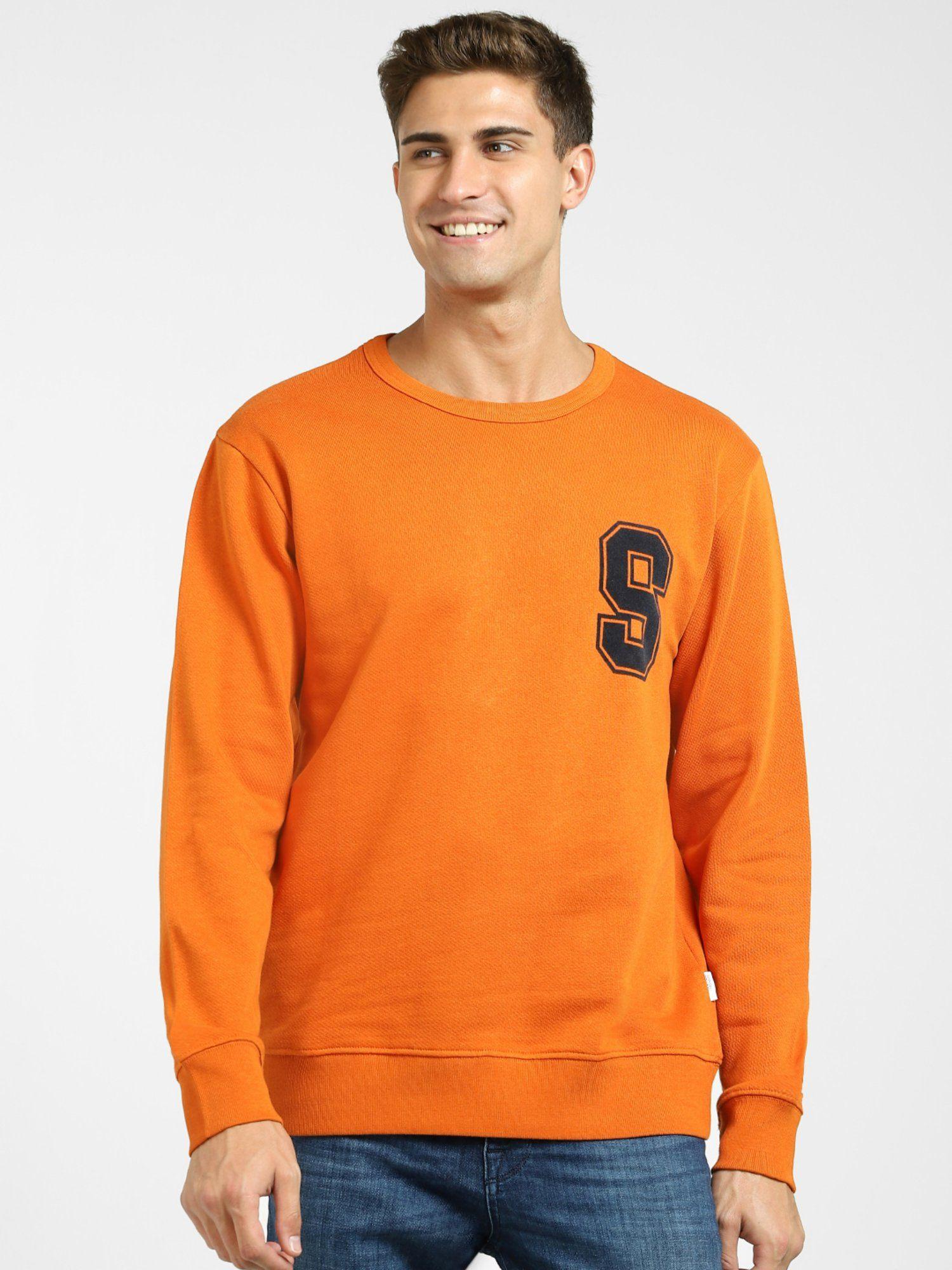 orange sweatshirt