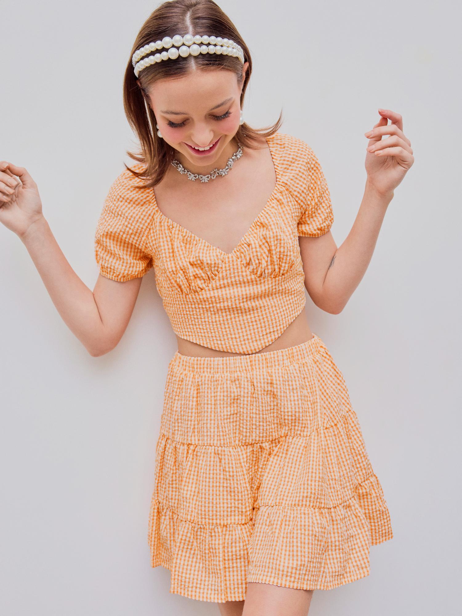 orange sweetheart backless puff sleeve crop top and ruffle hem mini skirt (set of 2)