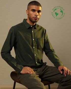 organic cotton shirt with patch pocket