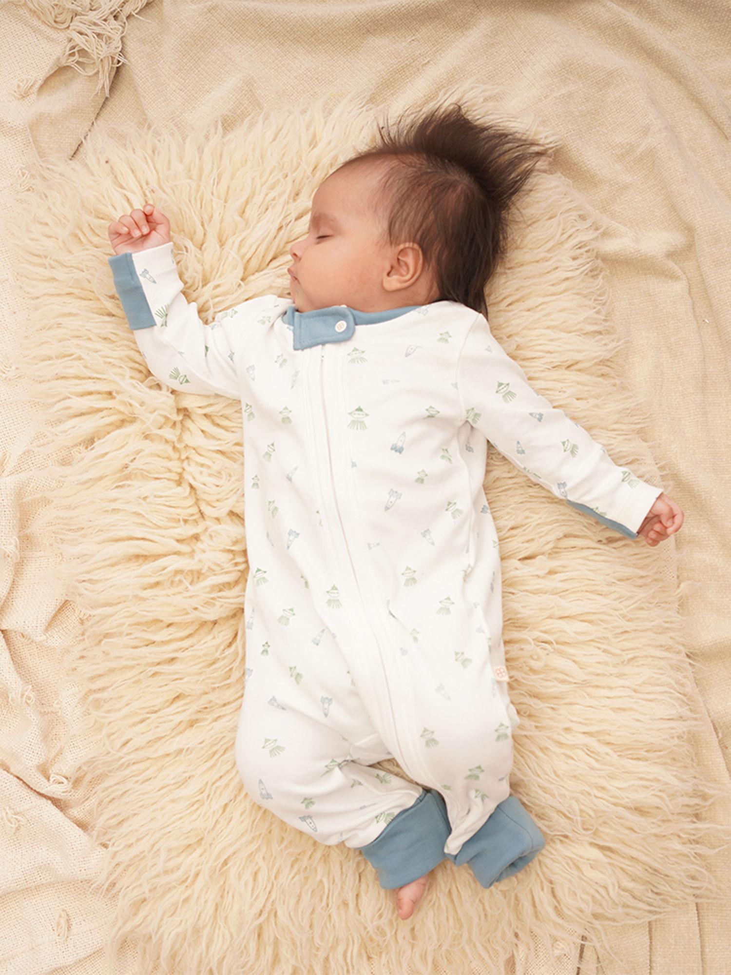 organic cotton unisex baby white printed zipper sleepsuit, romper, nightsuit - pack of 1