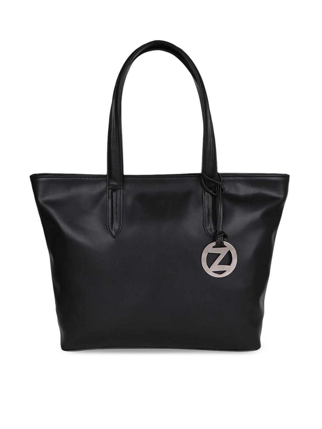 osaiz women black solid shoulder bag