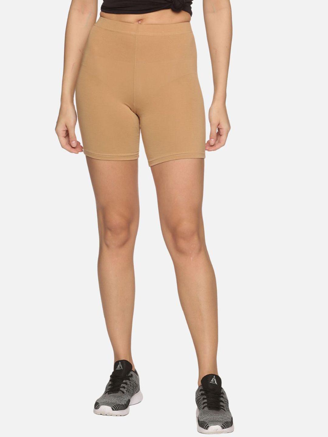 outflits-women-beige-skinny-fit-cycling-sports-shorts