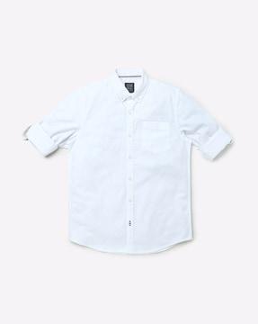 oxford shirt with button-down collar