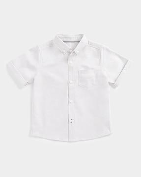 oxford shirt with patch pocket