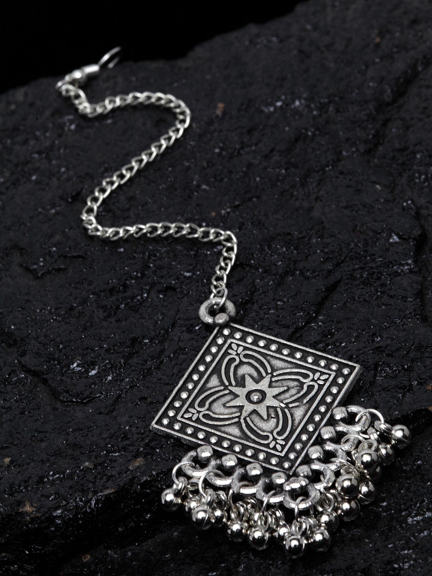 oxidized silver-plated handcrafted maang tikka