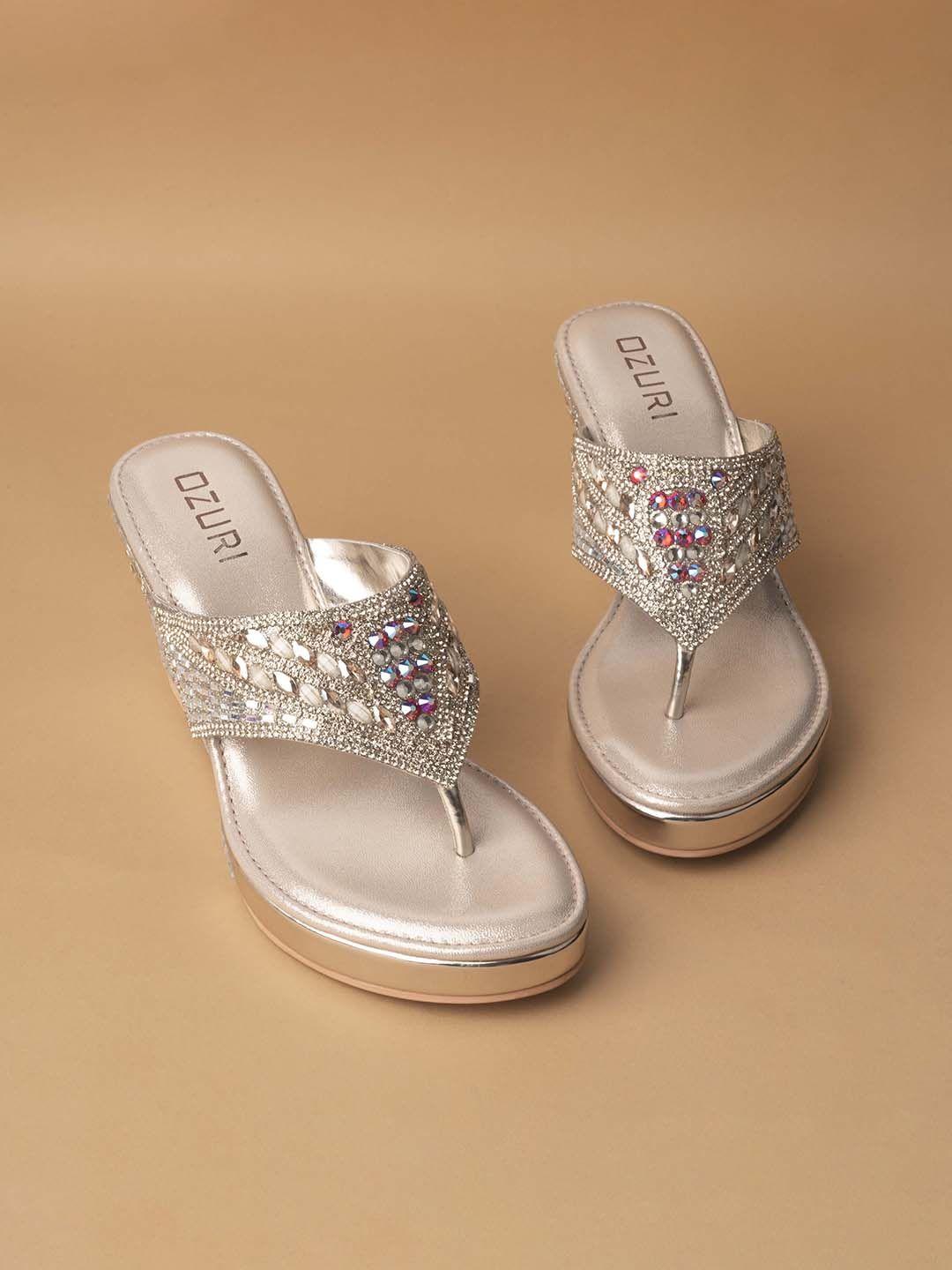 ozuri embellished wedge heels