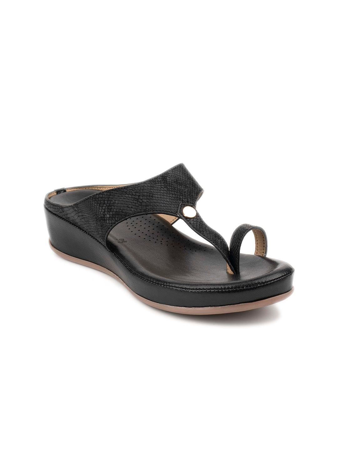ozuri textured comfort heels