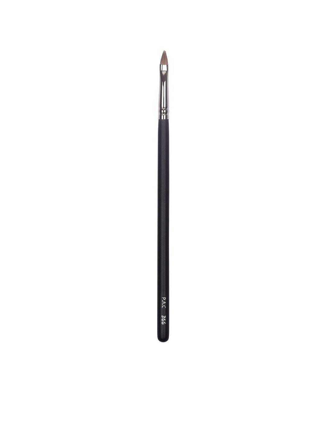 pac lip brush - 366