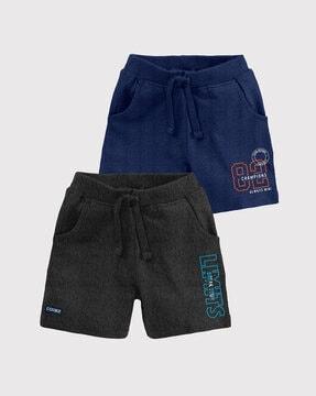 pack of 2 typographic shorts with side pockets