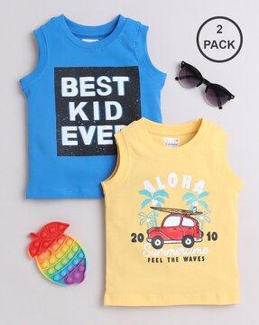 pack of 2 boys typographic print regular fit round-neck t-shirts