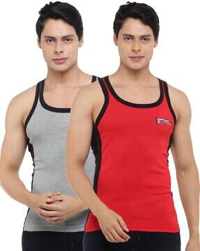 pack of 2 solid vests with side taping