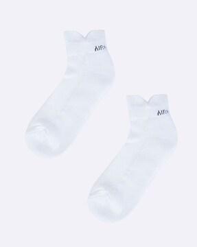 pack of 2 women logo print ankle-length socks