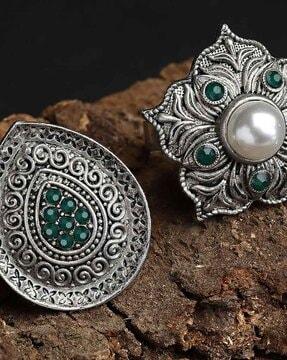 pack of 2 women stone-studded ring