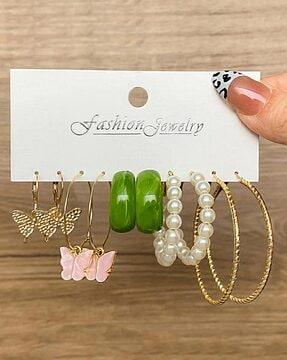 pack of 5 women pearl-beaded earrings