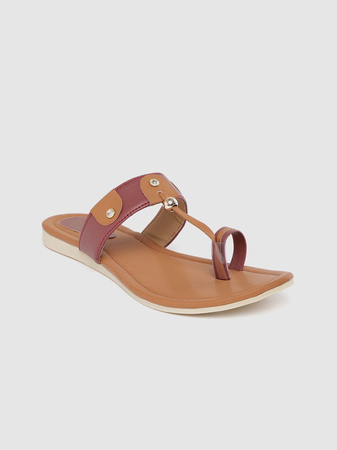 padvesh women maroon & tann brown colourblocked one toe flats