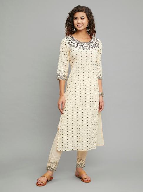 paislei off white printed kurta pant set