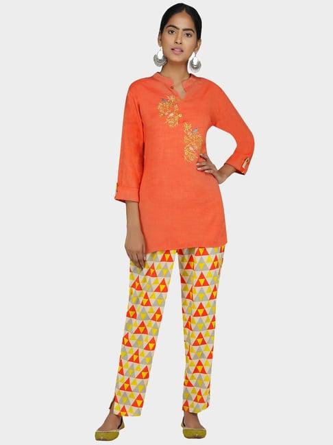 paislei orange embroidered kurta pant set