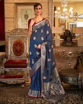 paisley pattern saree with contrast border