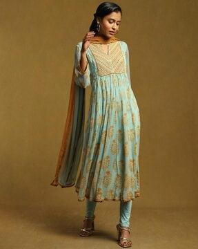 paisley print a-line kurta set with dupatta