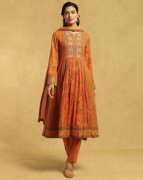 paisley print flared kurta suit set