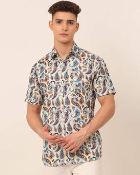 paisley print shirt with patch pocket