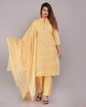 paisley print straight kurta & pyjamas set with dupatta
