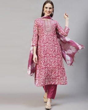 paisley print straight kurta set with dupatta