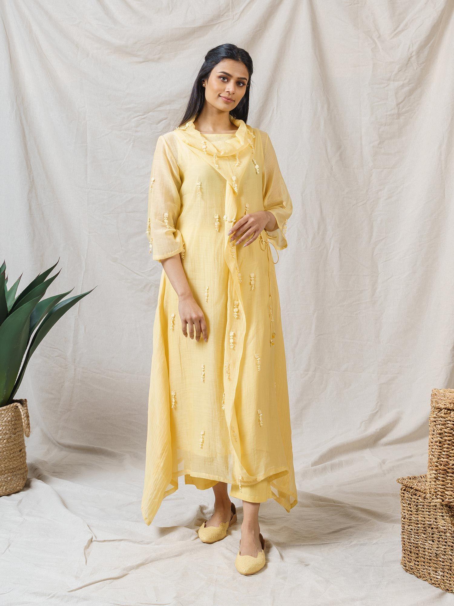 pale yellow iris ensemble kurta with pant and dupatta (set of 3)