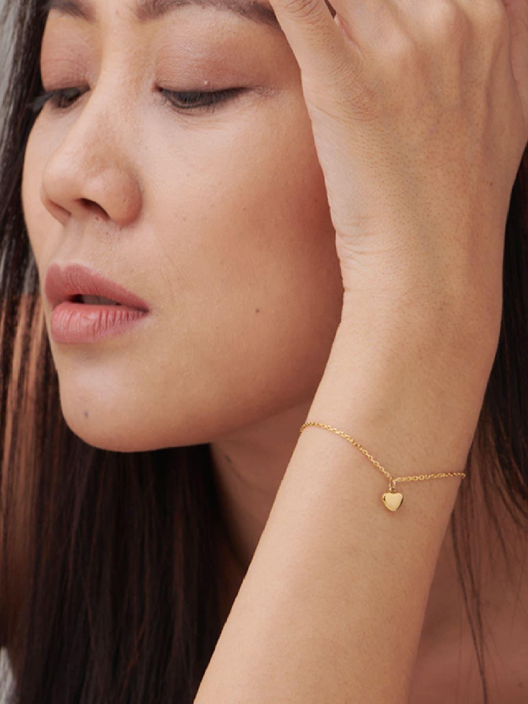 palmonas women gold-toned gold-plated charm bracelet