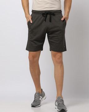 panelled shorts with insert pockets