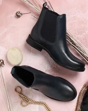 panelled ankle-length boots