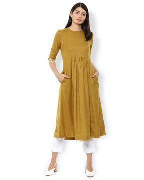 panelled round-neck flared kurta with embroidered hems
