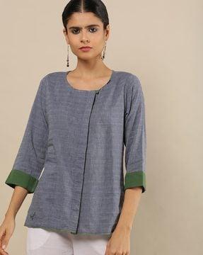 panelled round-neck top